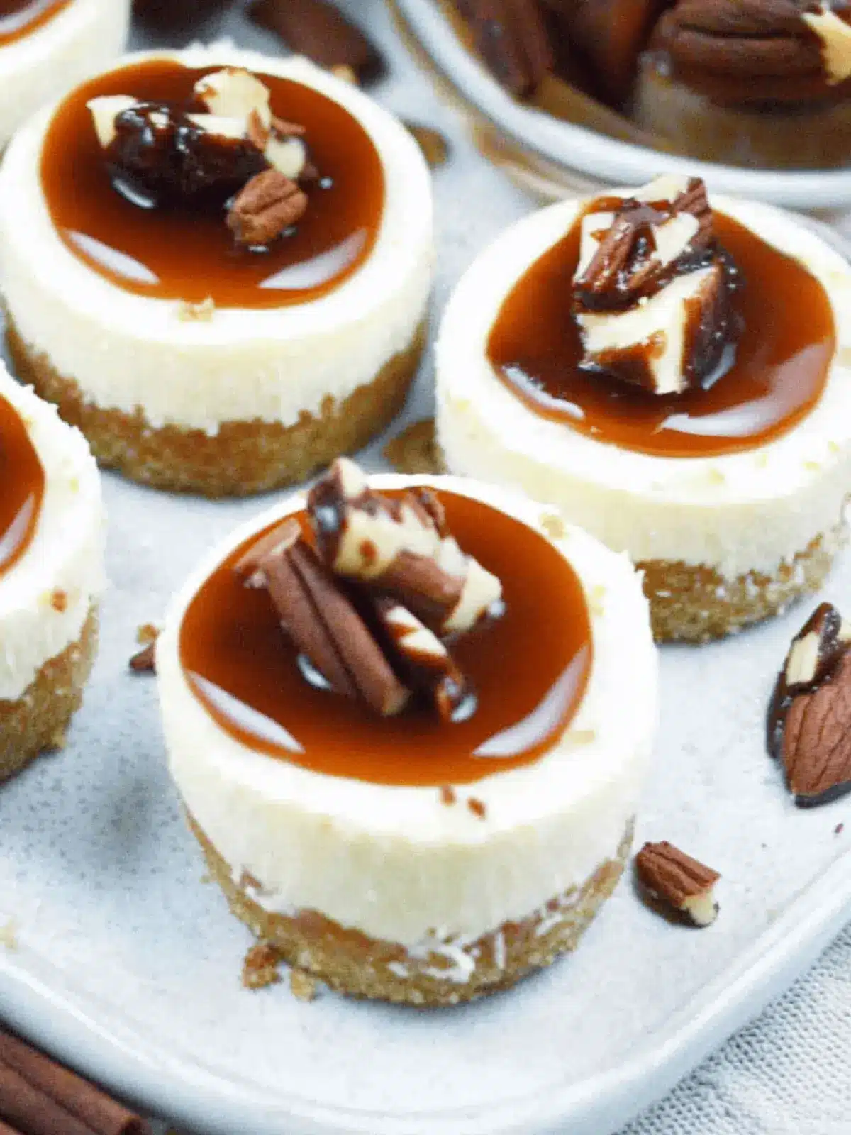 Mini Turtle Cheesecakes