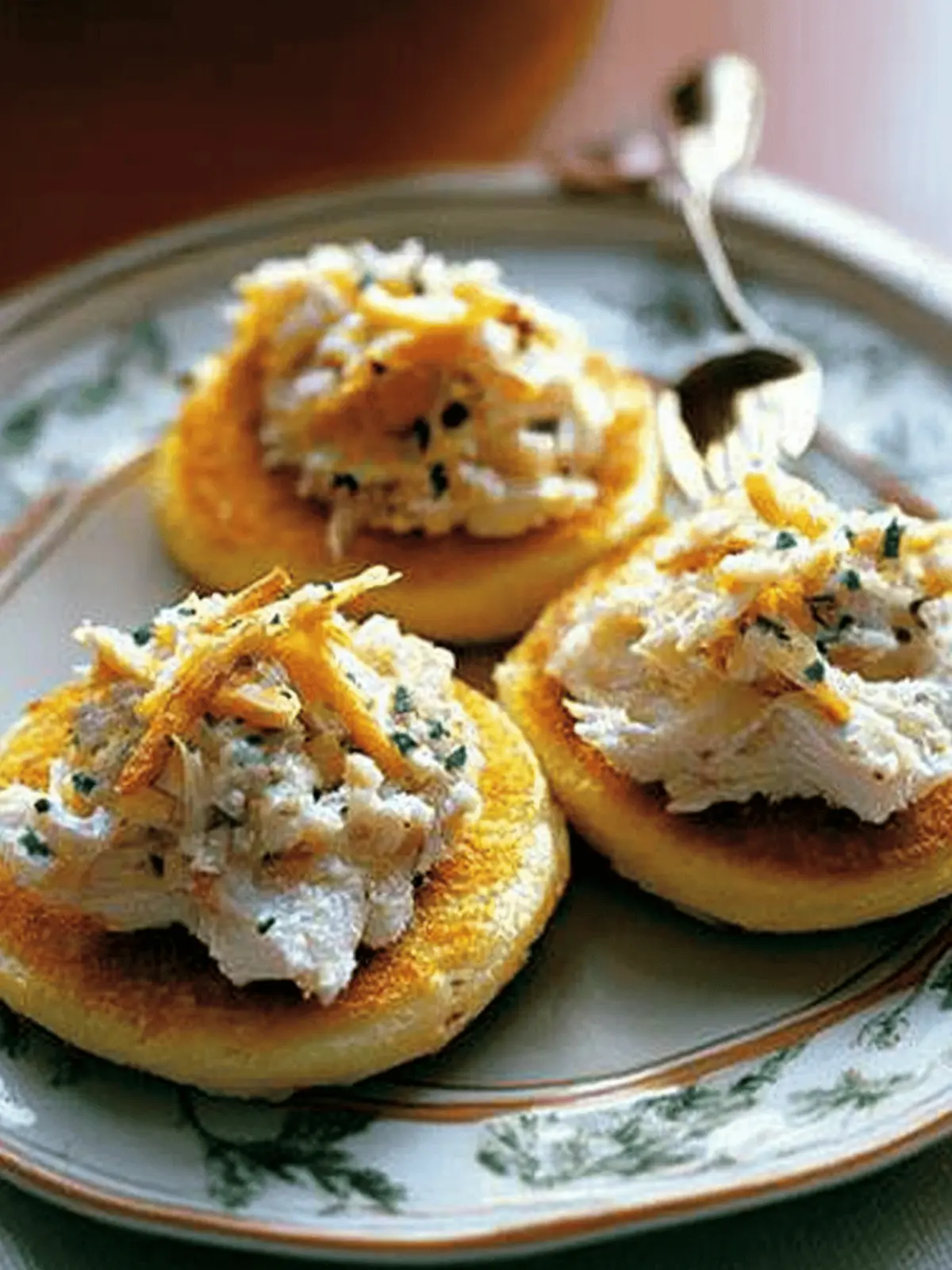 Johnnycakes with Peekytoe Crab