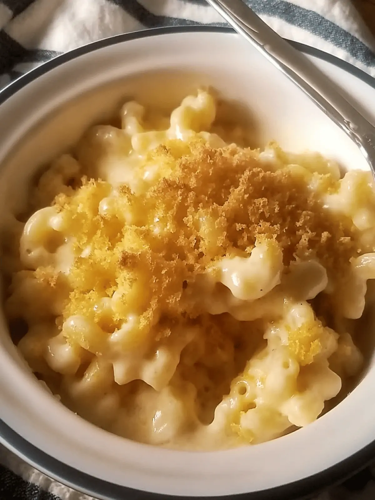 Easy Pleasy Mac N Cheesy – US Navy Style for Cozy Nights 2 Easy Pleasy Mac N Cheesy – US Navy Style
