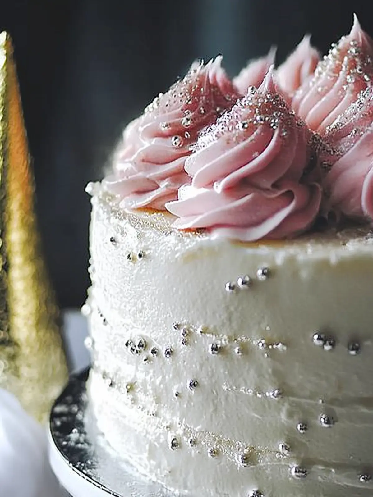 Champagne Cake Recipe: Celebrate with This Moist Delight 4 Champagne Cake