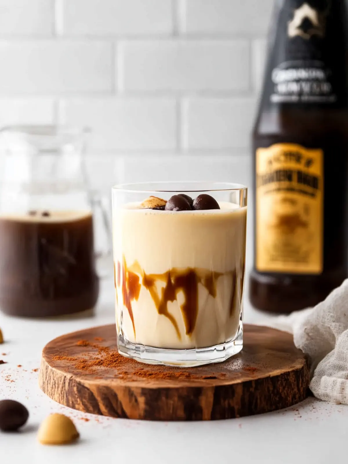 Delicious Eggnog White Russian for Festive Celebrations 4 Eggnog White Russian