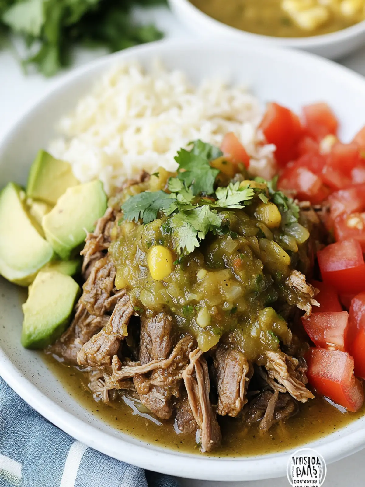 Salsa Verde Shredded Beef: Your 3-Ingredient Slow Cooker Hero 2 Salsa Verde Shredded Beef