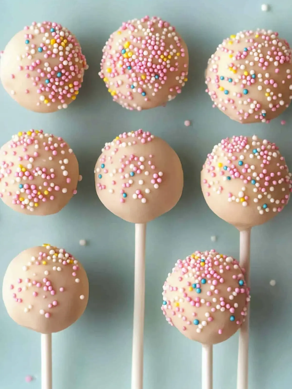 Delicious Birthday Cake Pops to Brighten Your Celebrations 3 Birthday Cake Pops